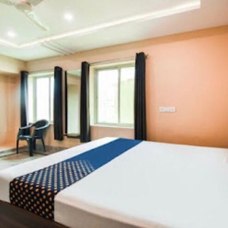 Hotel Royal Galaxy 普里 外观 照片